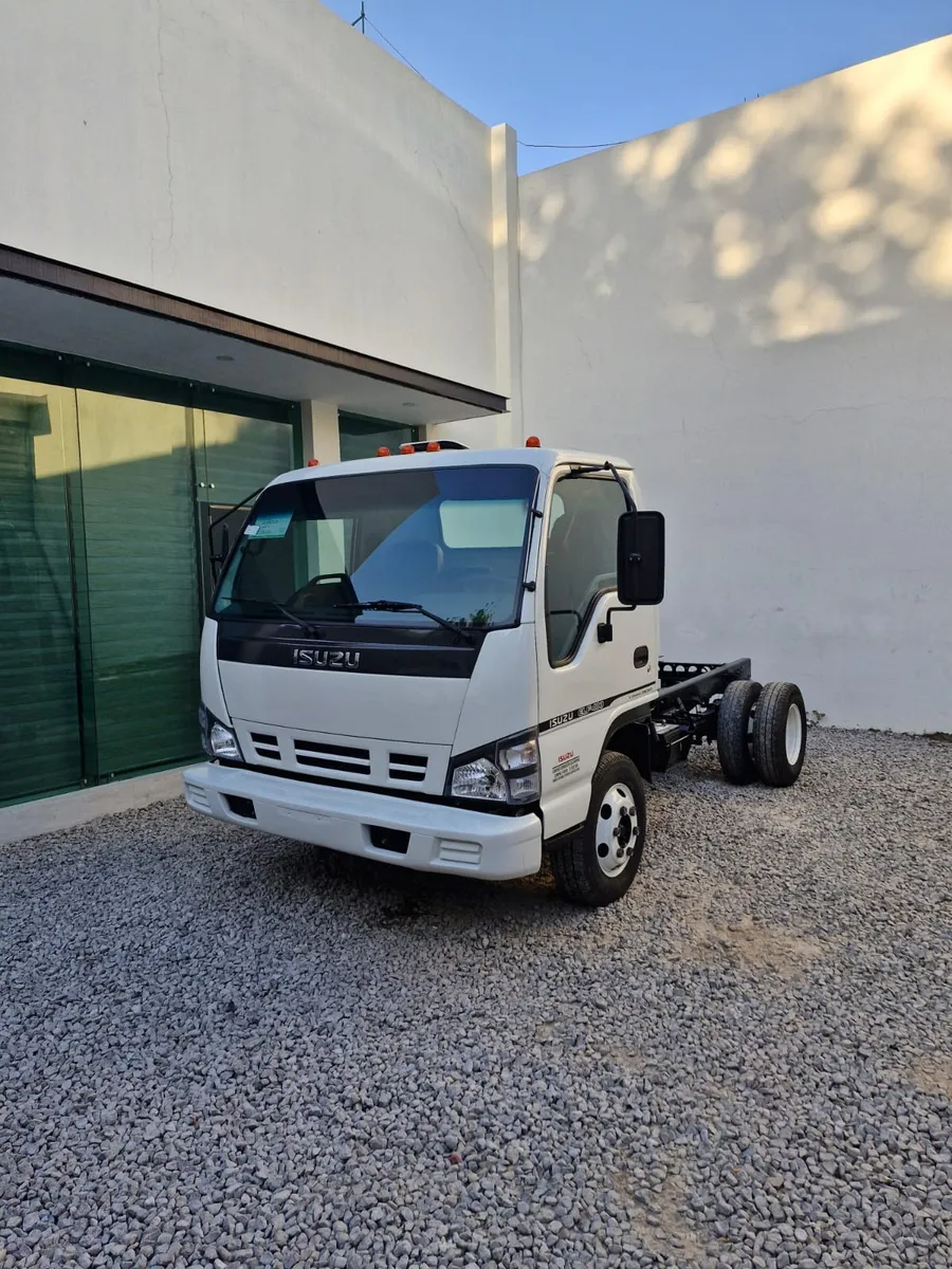 Isuzu ELF 400 2007